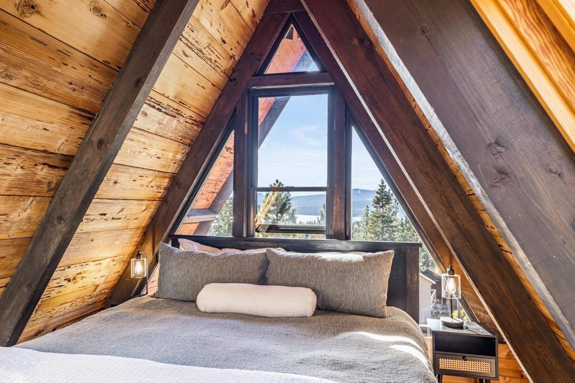 A-Frame Cabin With Hot Tub & Close To Lake Tahoe Tahoe City Eksteriør bilde